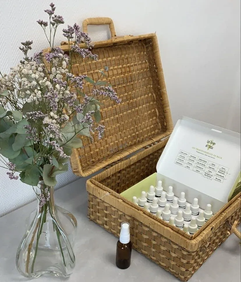Coffret des 38 Fleurs de Bach au cabinet